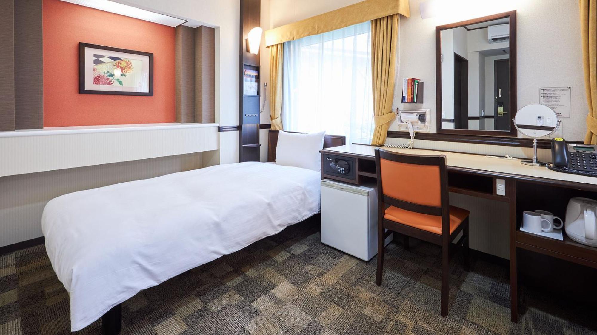 Toyoko Inn Kintetsu Yokkaichi Eki Kita Guchi Quarto foto