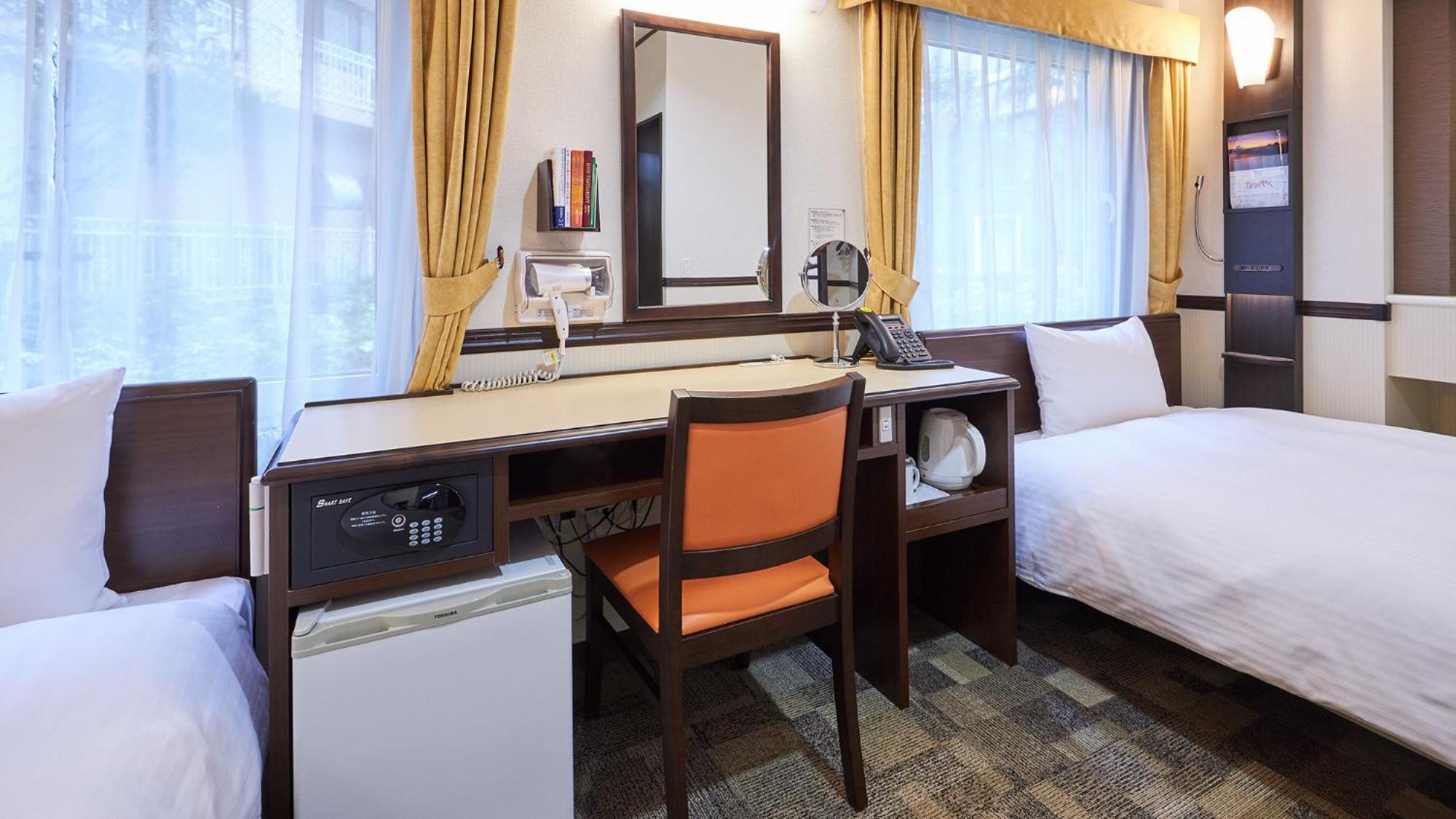 Toyoko Inn Kintetsu Yokkaichi Eki Kita Guchi Quarto foto