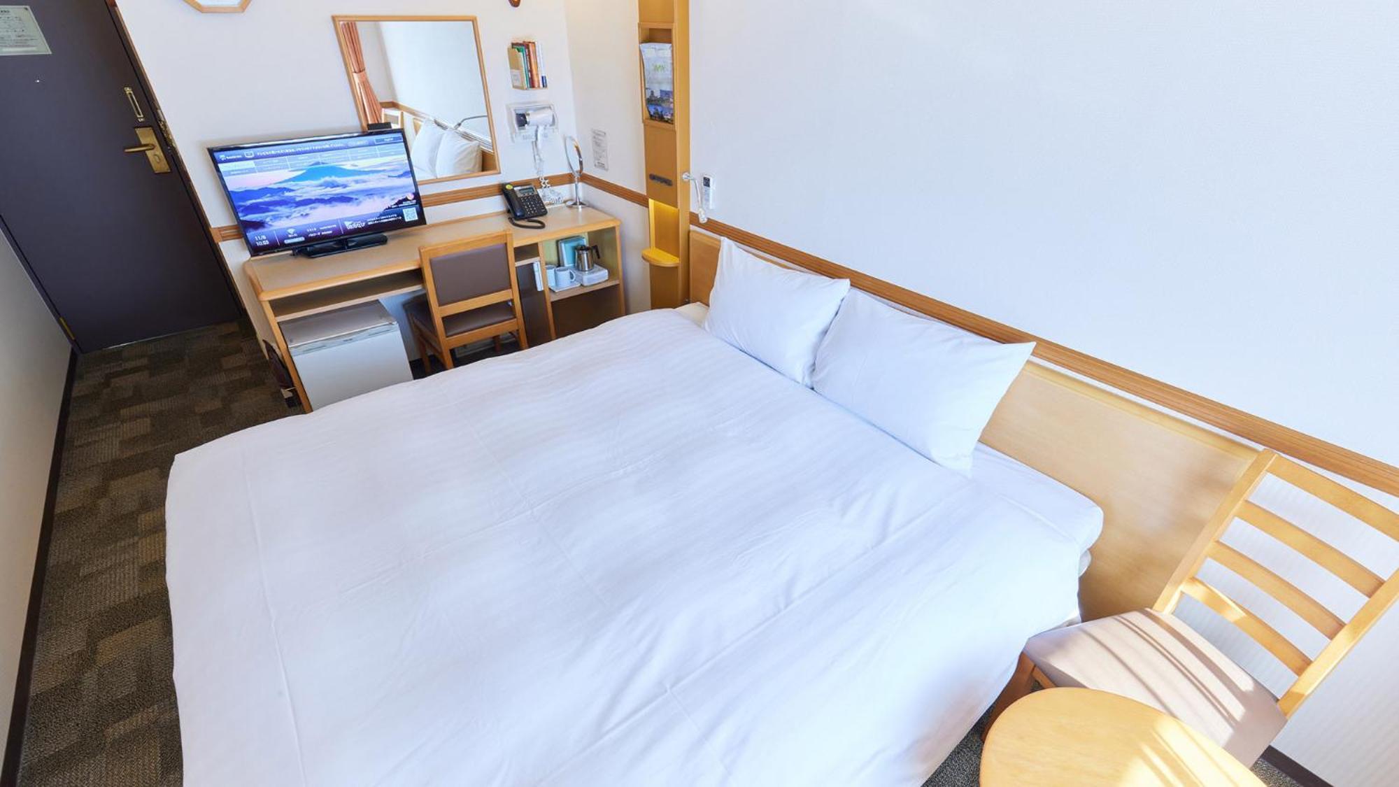 Toyoko Inn Kintetsu Yokkaichi Eki Kita Guchi Quarto foto